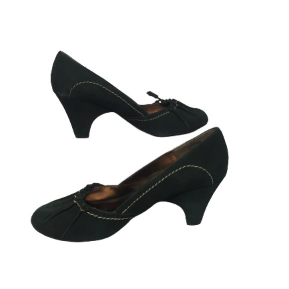 Laura Ashley Shoes Vintage Laura Ashley Suede Green Heels Cottage